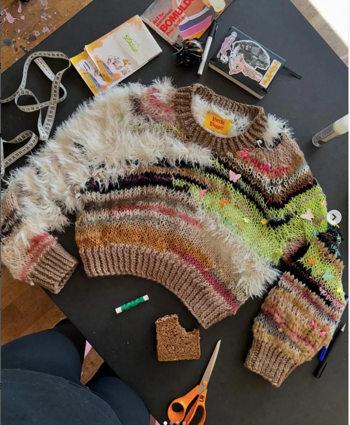 Knit it Out - by Lærke Bagger