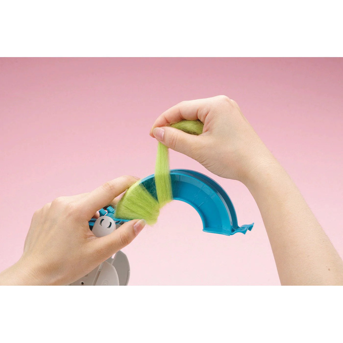 Pom Pom Makers - Clover