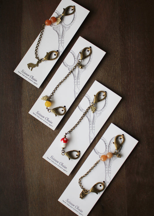 Woodland Scissor Chains