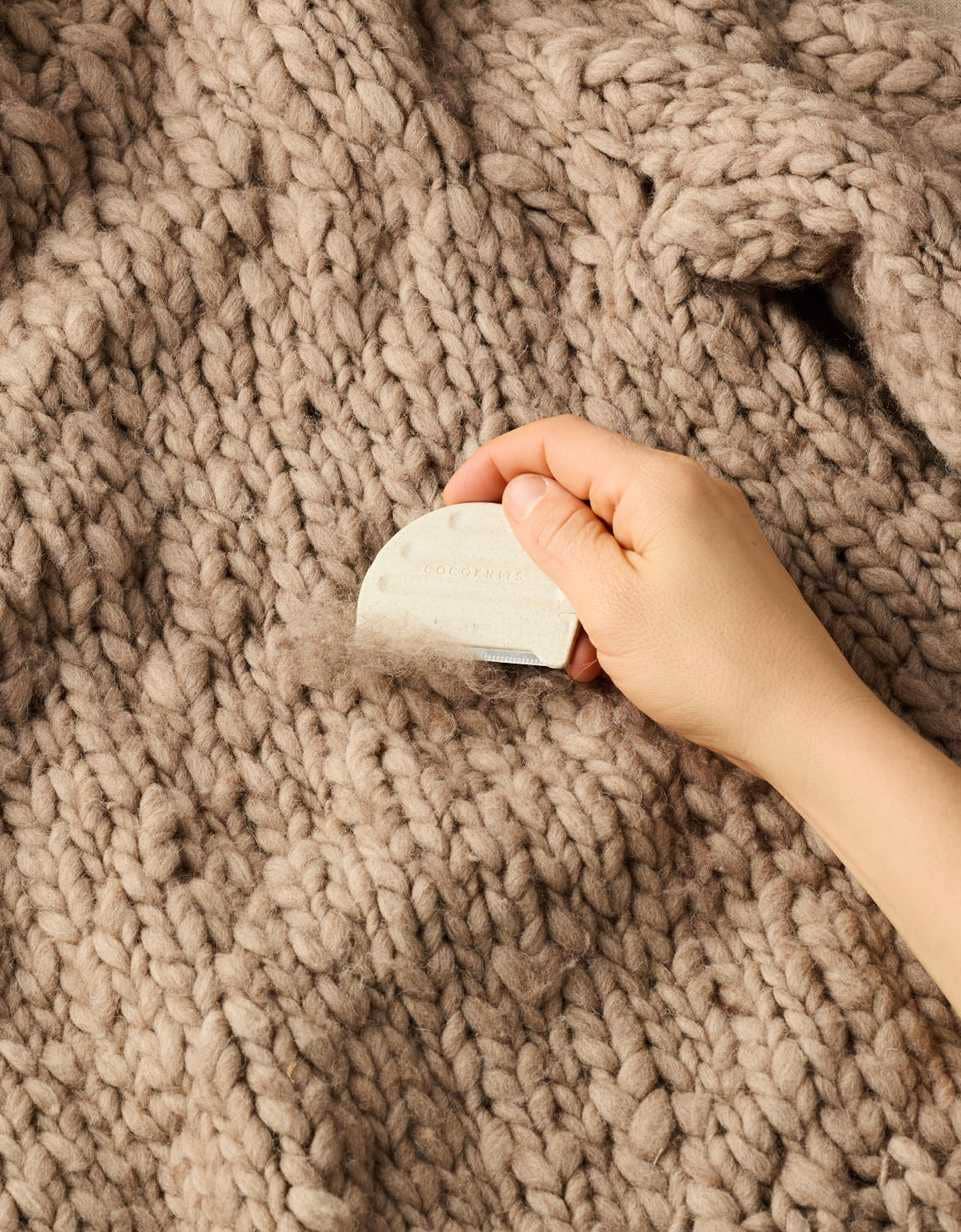 Fuzz Off Comb II - Cocoknits