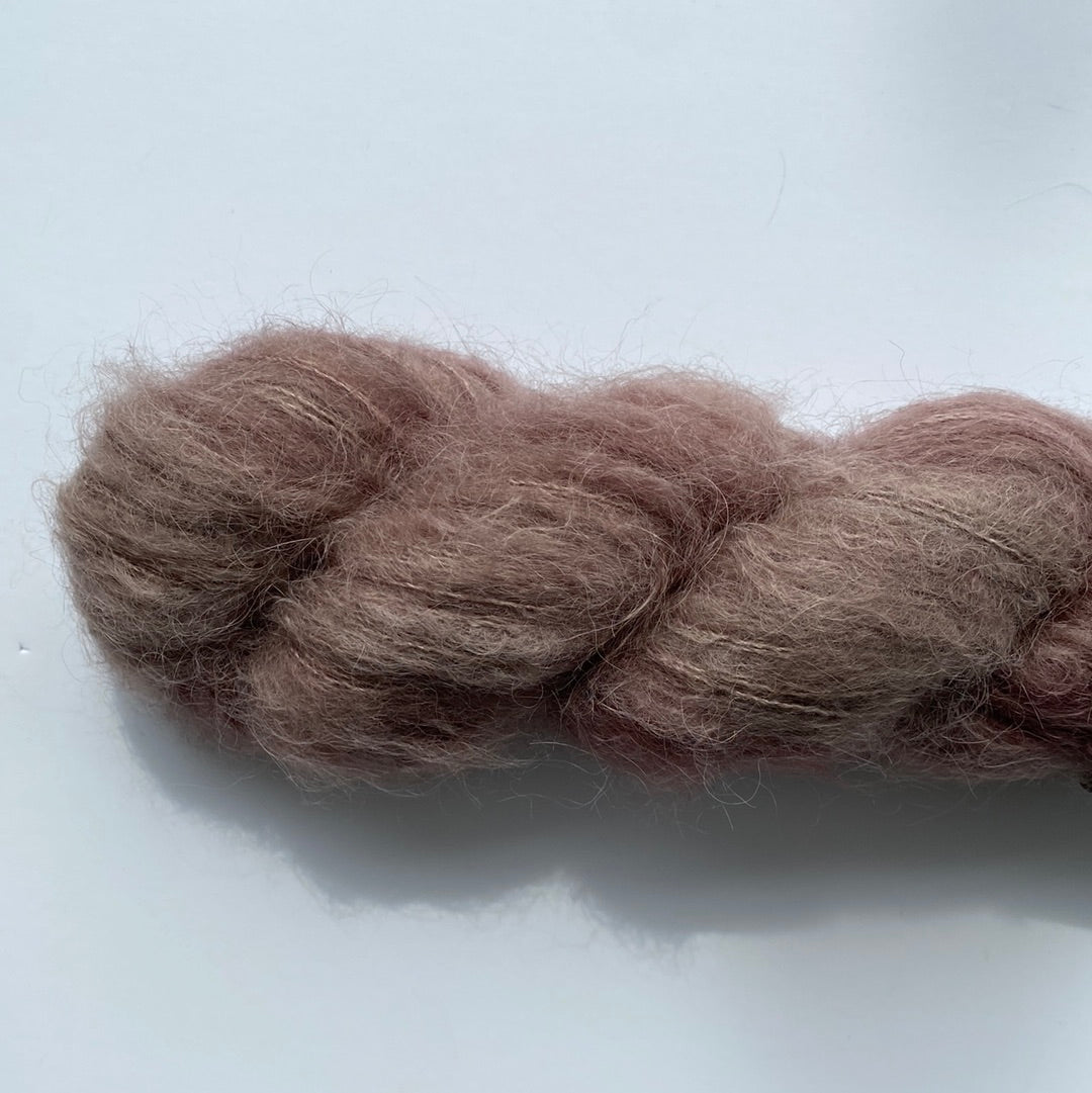 Suri Alpaca - Fiber MacGyver