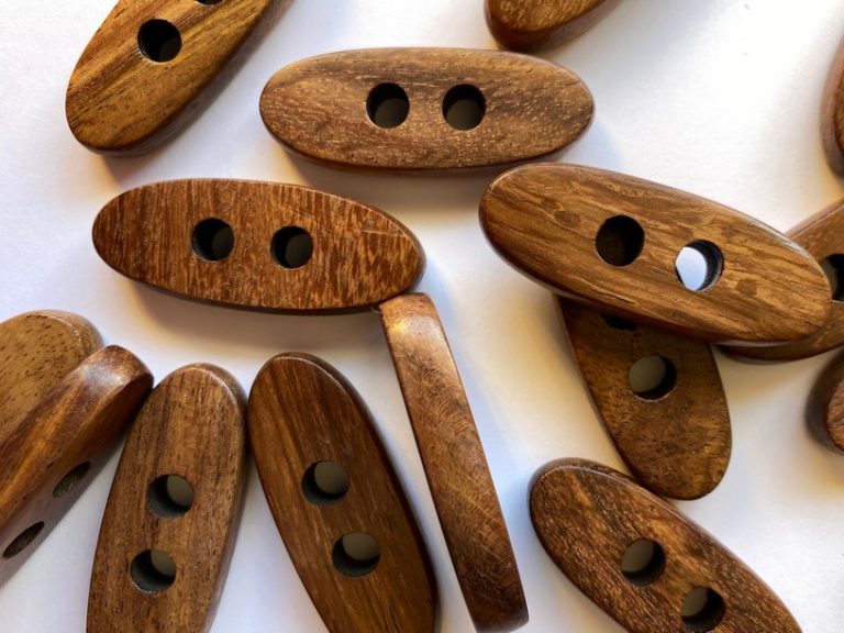 Wood Toggles - 15mm x 38mm