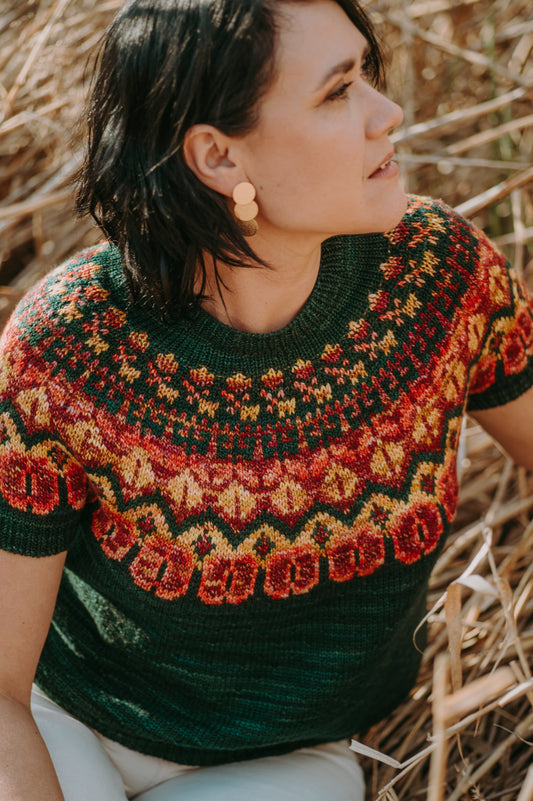 Seasons of Stitches - by Justyna Lorkowska - Laine