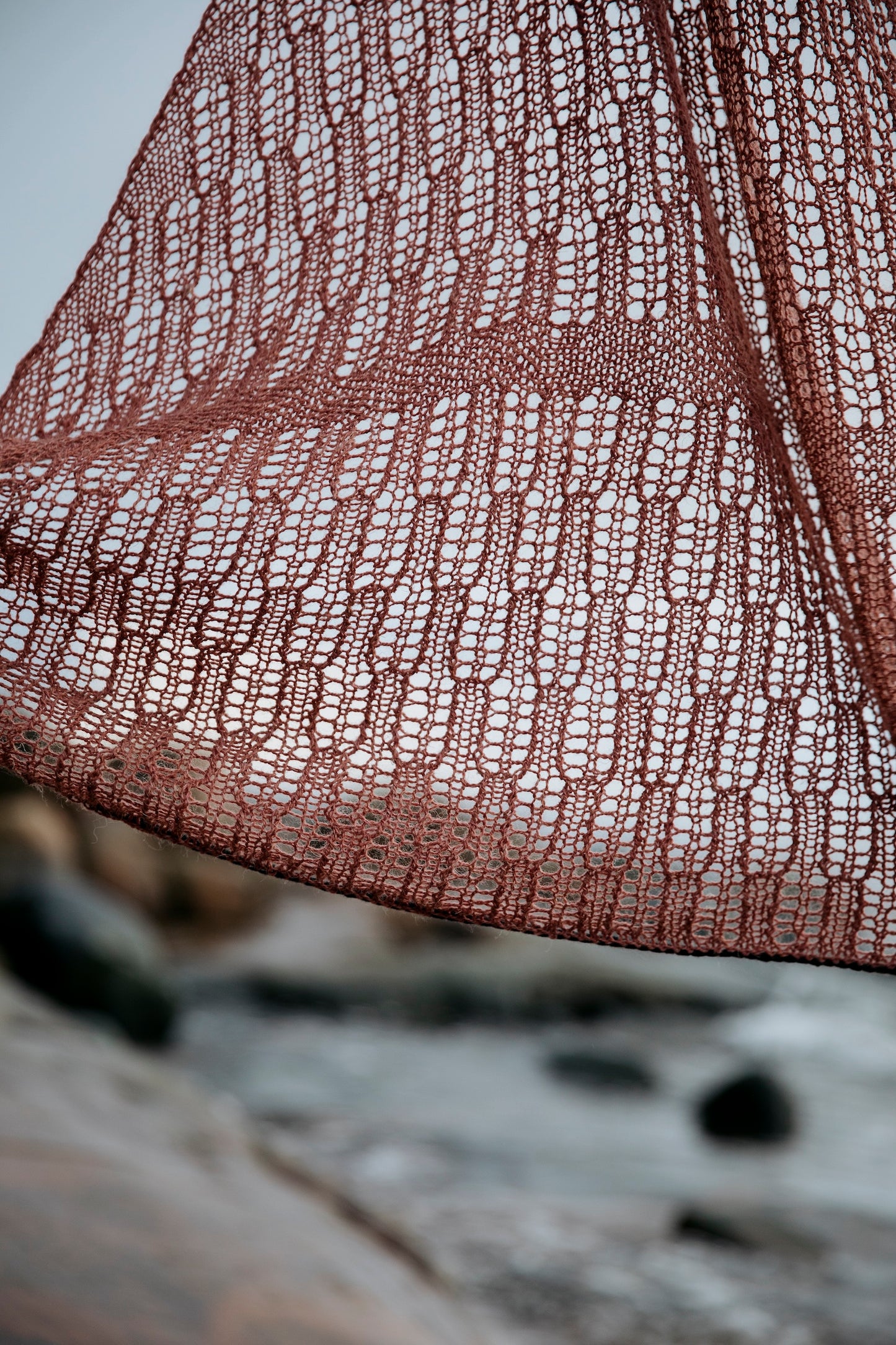 Soothing Stitches: knits for a Quiet Mind - Laine