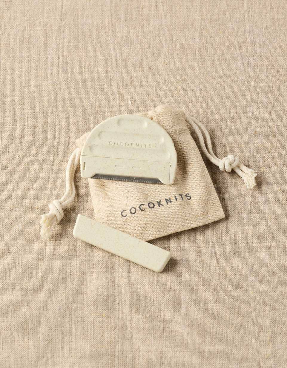 Fuzz Off Comb II - Cocoknits