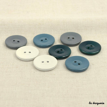 28 mm “Recy-leather wide edge 2 hole” button: Ecru white