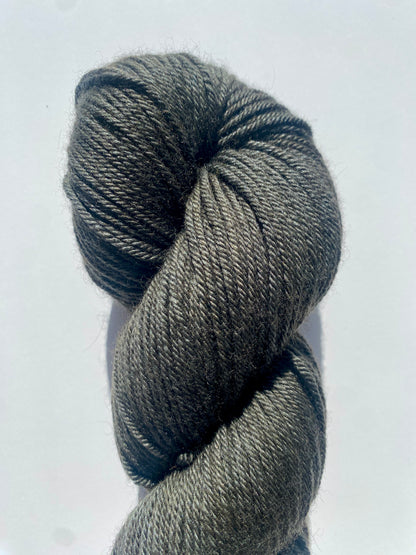 Bear Paw DK - Farmers Daughter Fibers