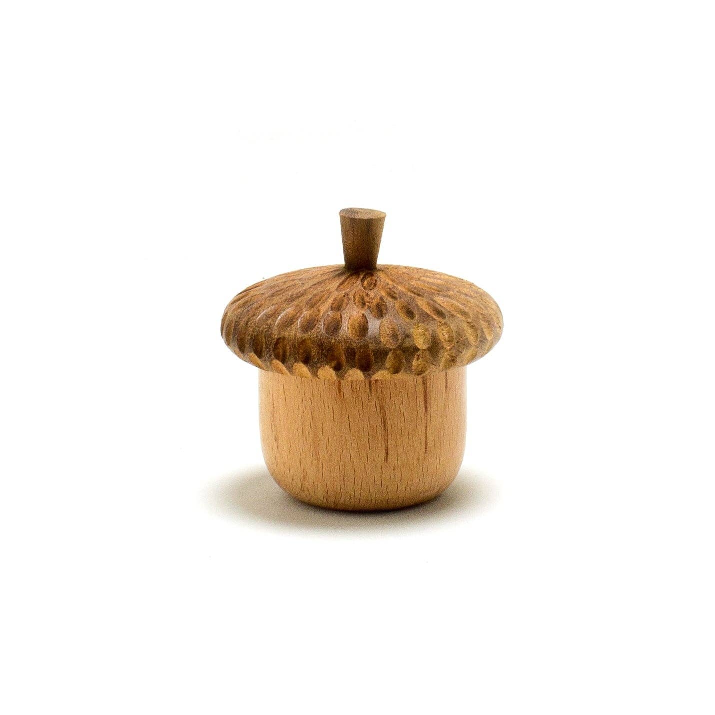 Stitch Marker Holding Acorn - DEGEN