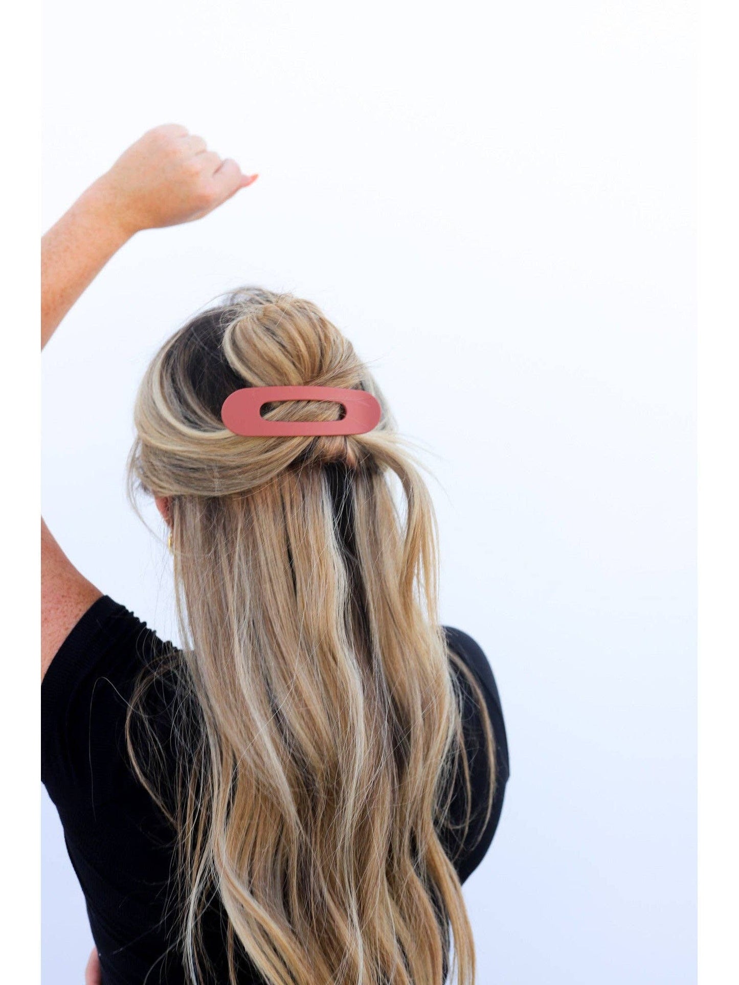 Lay Down Claws - KAXI