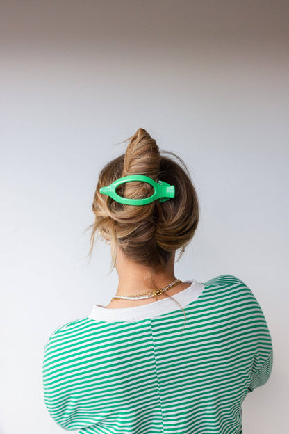 KAXI Lay Down 2.0 Claw Clip — Flat Comfort Hair Clip