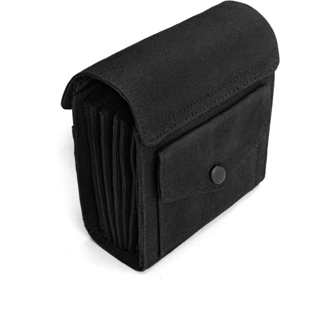 Betina Needle Case