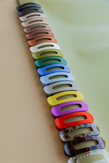 Lay Down Claws - KAXI