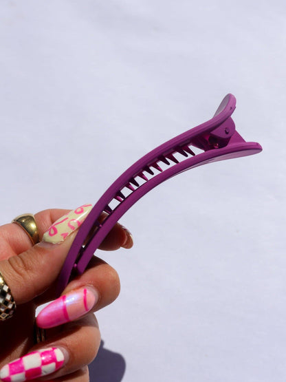 Lay Down Claws - KAXI