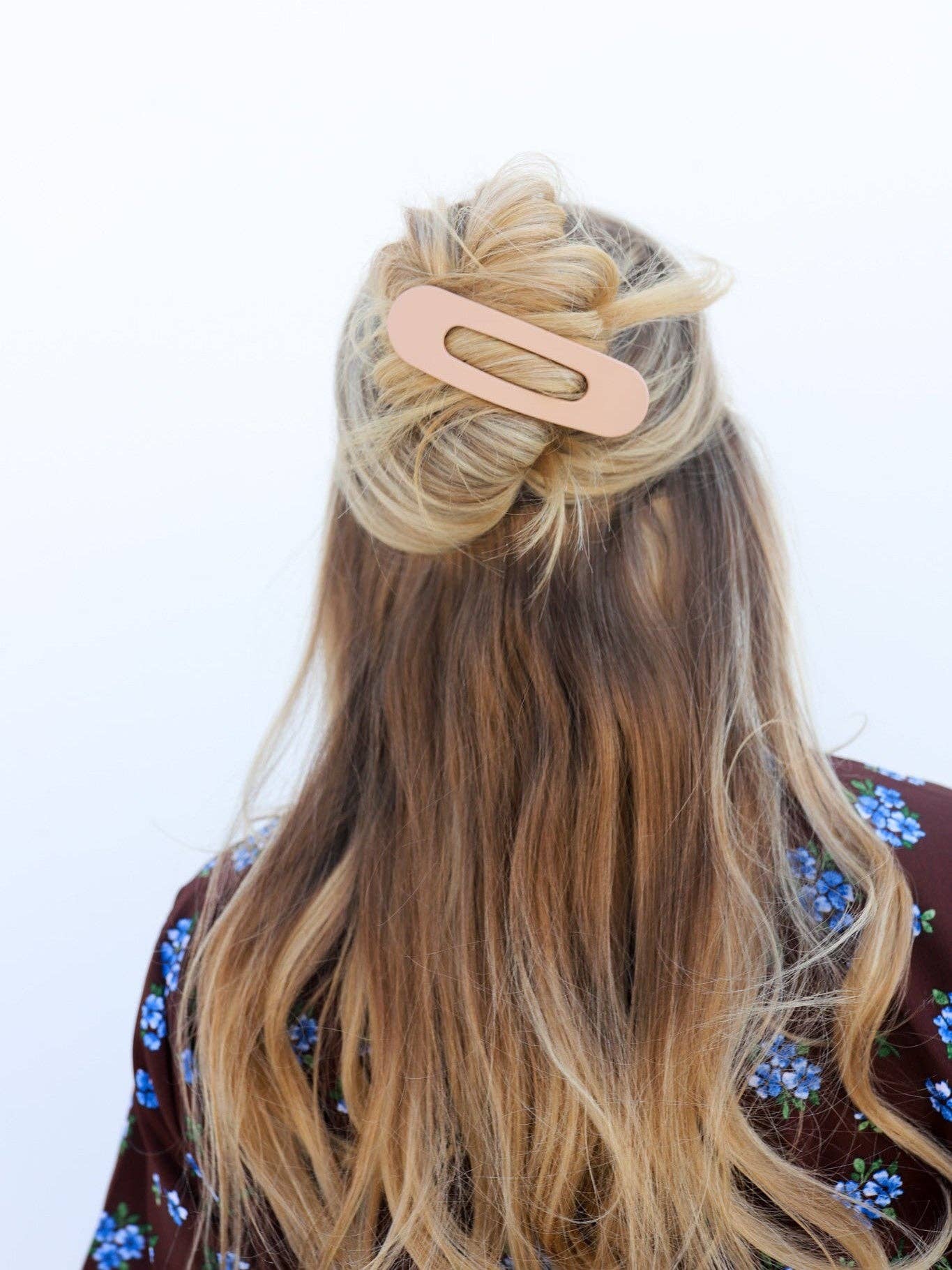 Lay Down Claws - KAXI