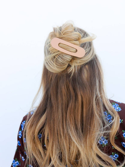 Lay Down Claws - KAXI