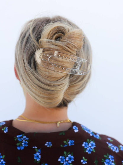 Lay Down Claws - KAXI