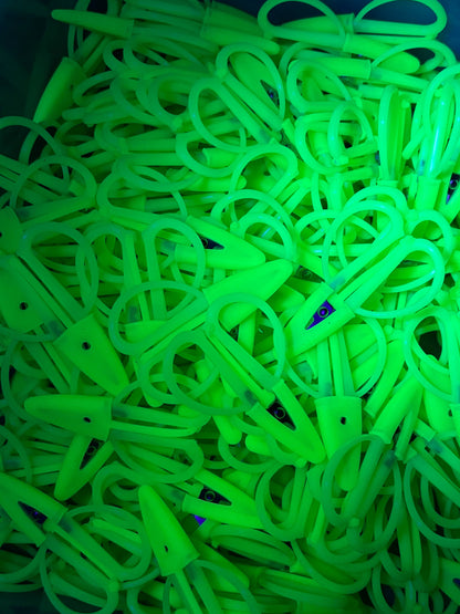 Mini Scissors - Glow in the Dark Knitting Sewing Needlepoint