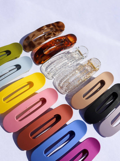 Lay Down Claws - KAXI