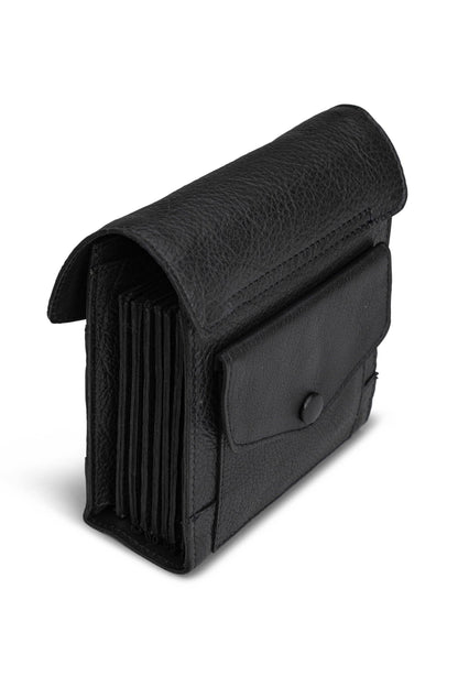Betina Leather Needle Case