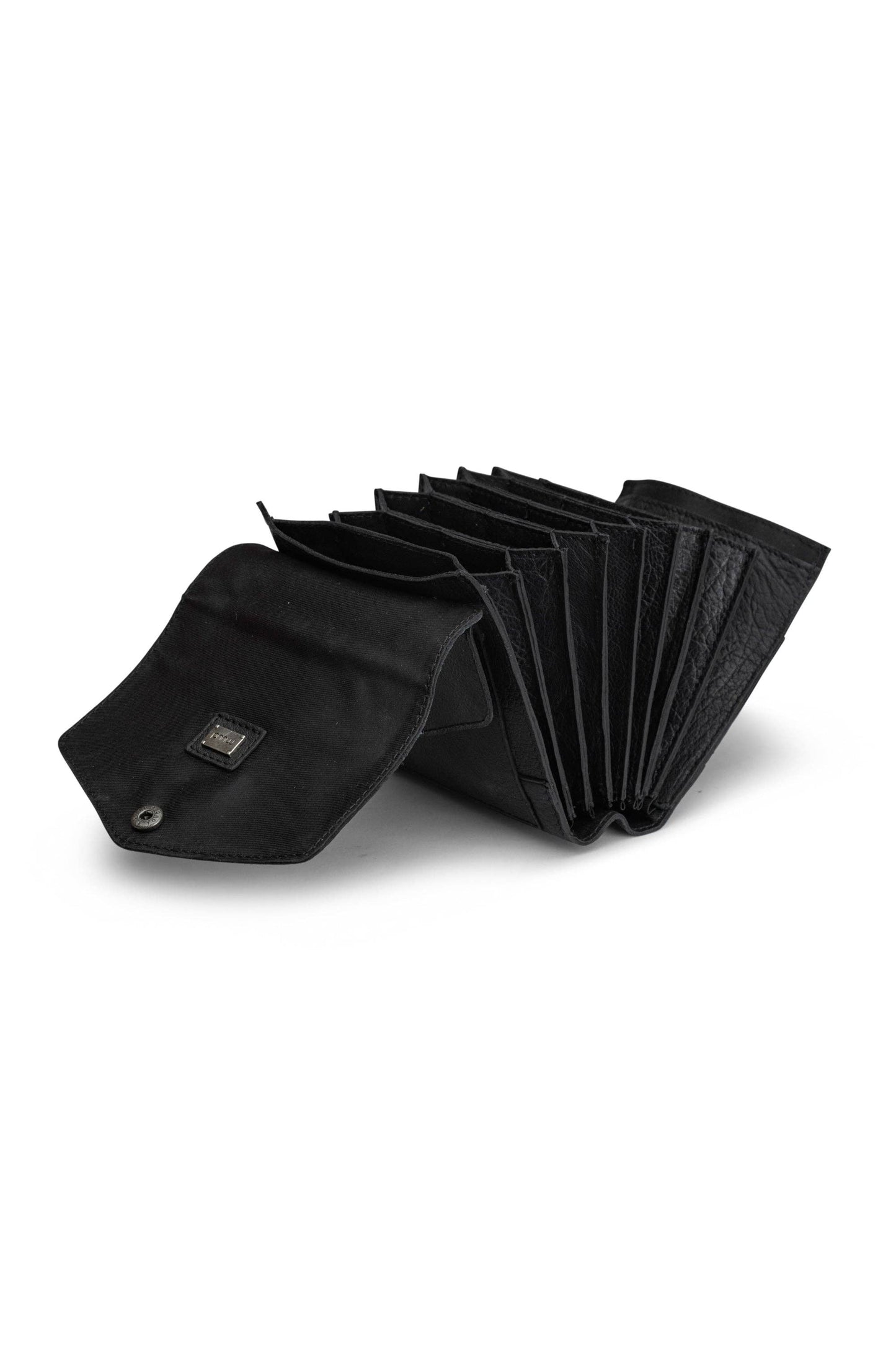 Betina Leather Needle Case