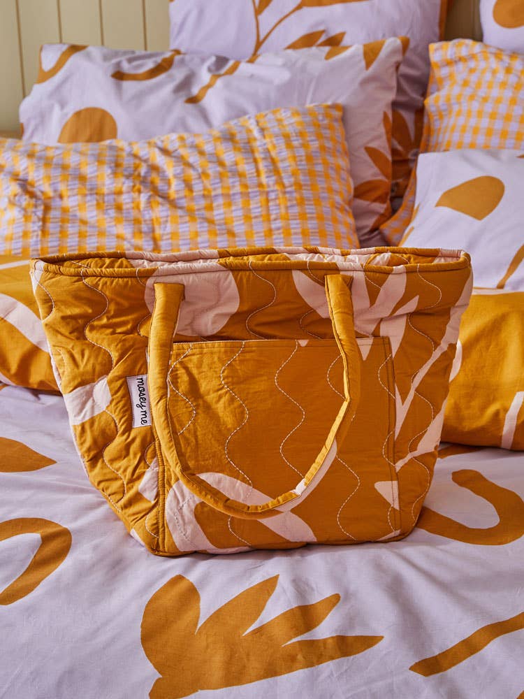 Floral Dreams Quilted Bag