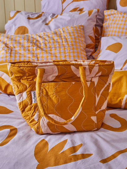 Floral Dreams Quilted Bag