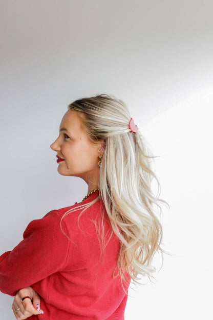 Lay Down Claws - KAXI