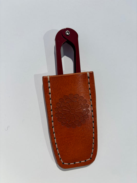 Japanese Thread Snips w/ K&G Leather sheath