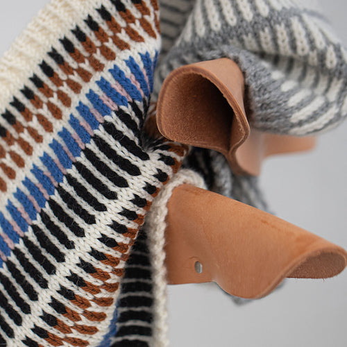 Beginning Colorwork - Column Cowl - Adventurious Beginner -Thursdays June 18 & 25 5-7pm
