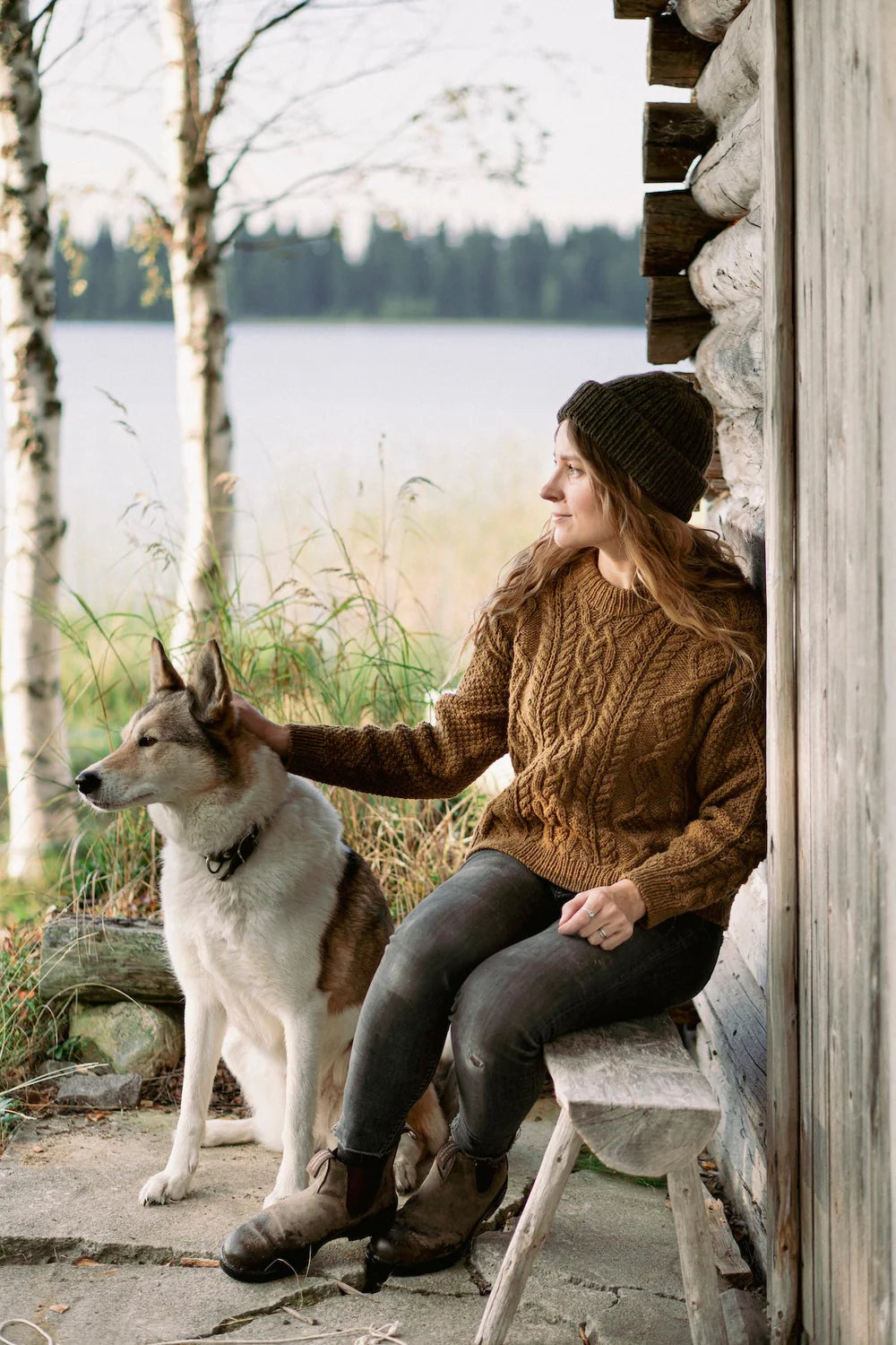 Unfolding Landscapes – 17 Knits for the Road - Laine