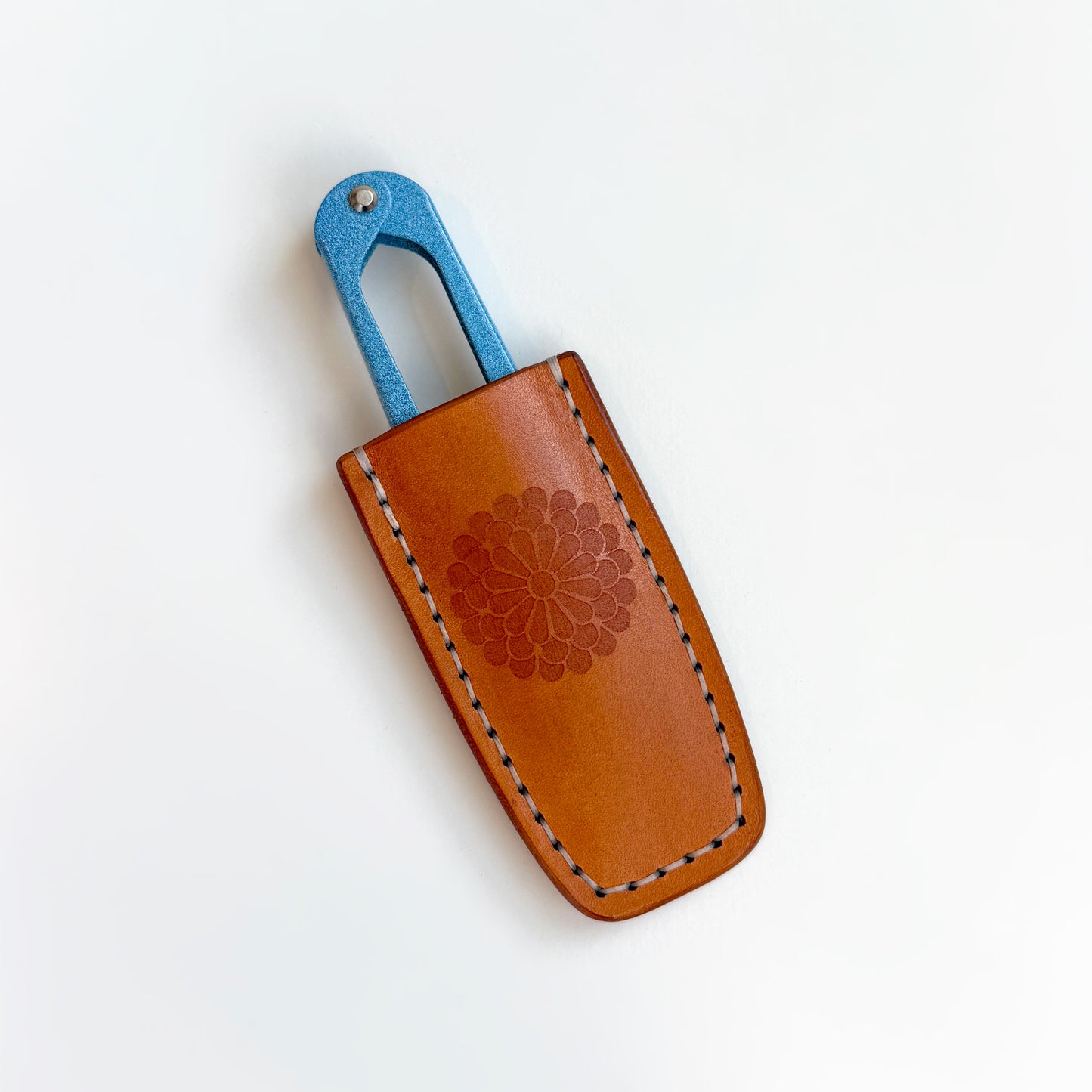 Dandelion Logo Japanese Thread Snips w/ K&G Leather Sheath