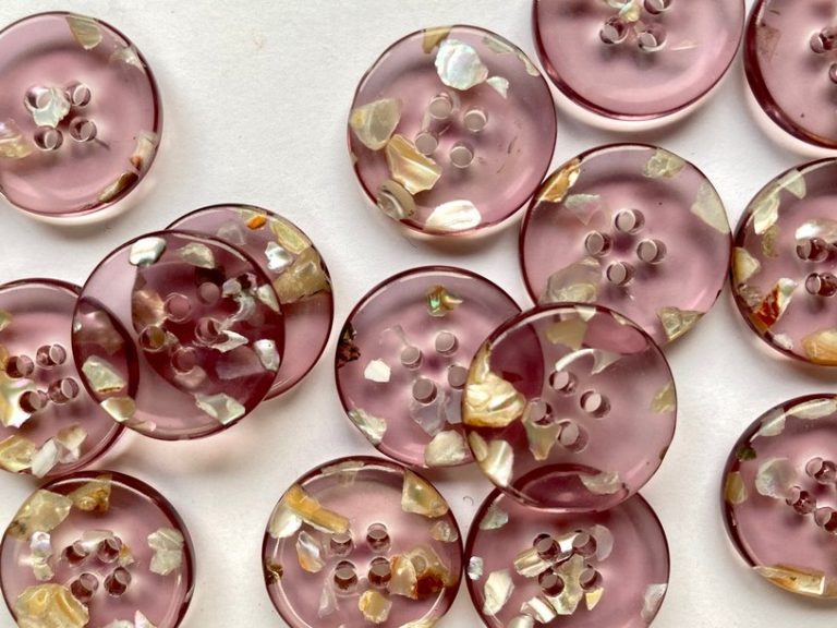 Transparent Buttons with Shell Chips - 20mm