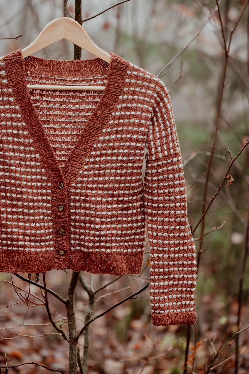The Island and the Forest: A Knitted Correspondence - Laine