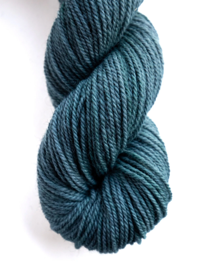 Nest Worsted - Magpie Fibers