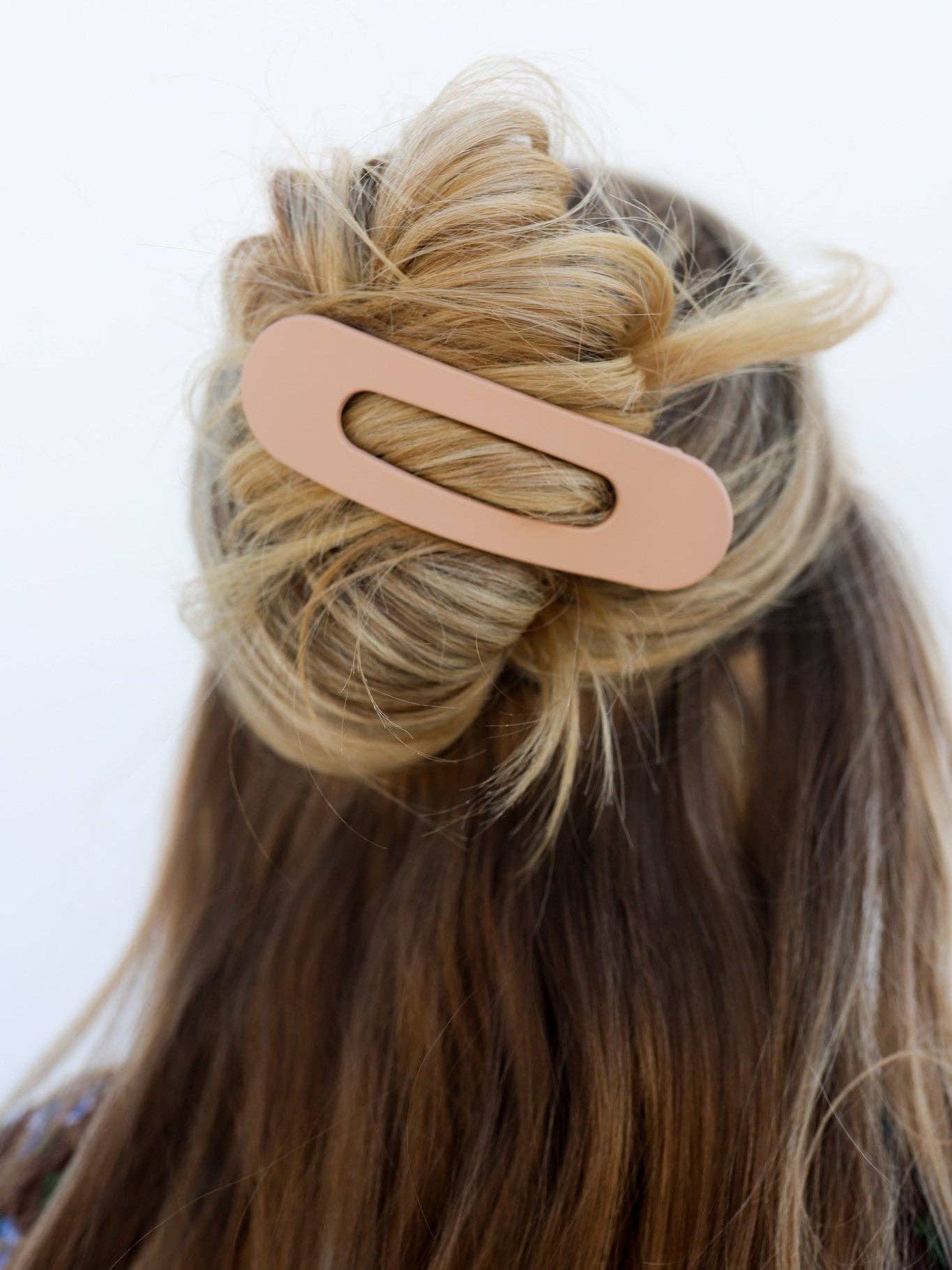 Lay Down Claws - KAXI