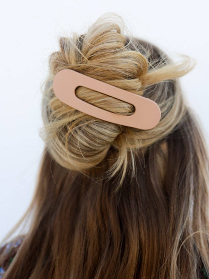 Lay Down Claws - KAXI