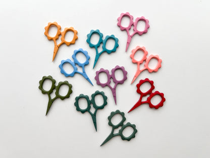 Small Flower scissors, tiny embroidery scissors