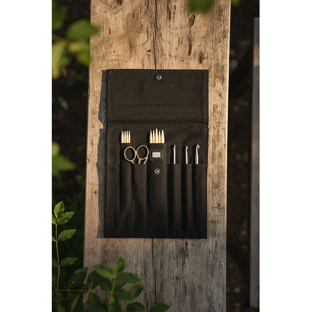 Oslo Needle Organiser