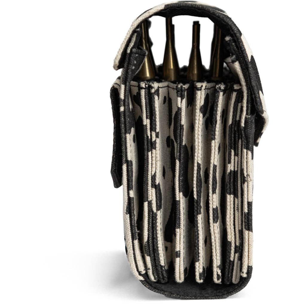 Betina Needle Case