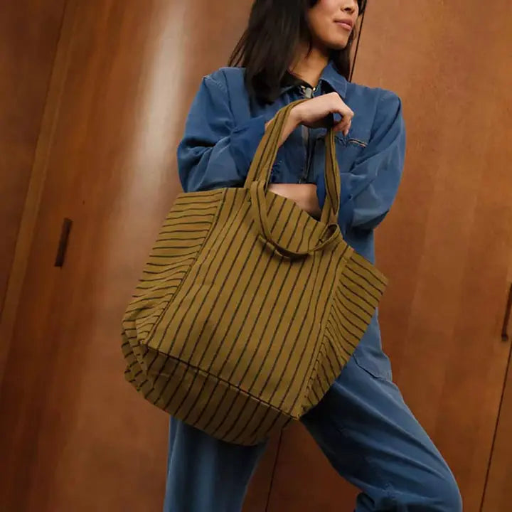 Elisabeth Tote Bag - Rose in April