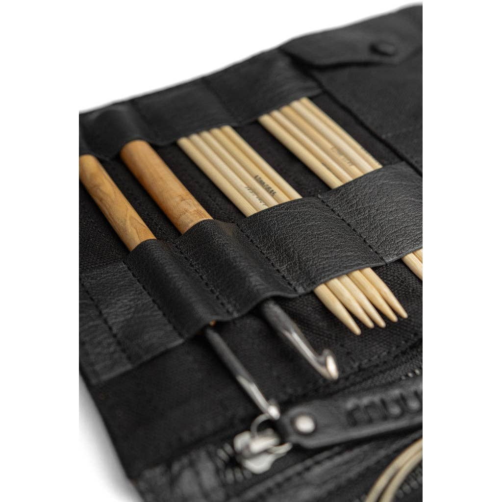 Billie Needle Case