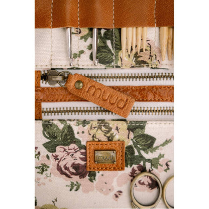 Billie Needle Case