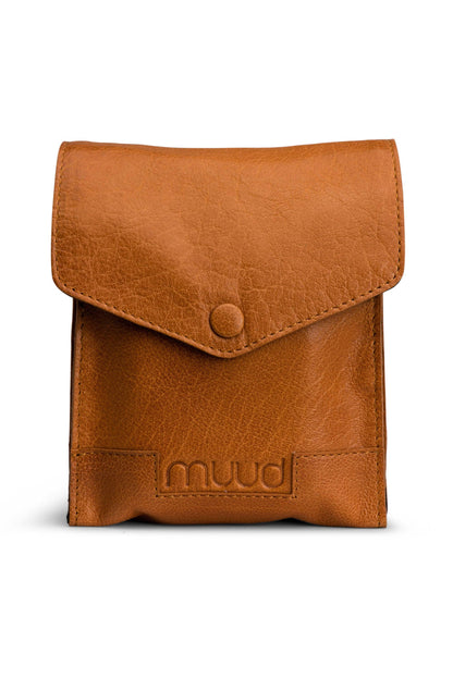 Betina Leather Needle Case