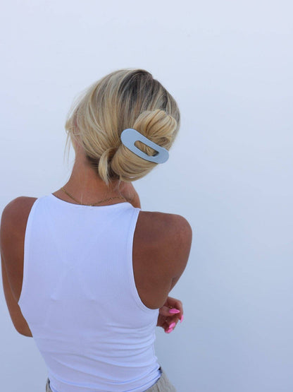 Lay Down Claws - KAXI