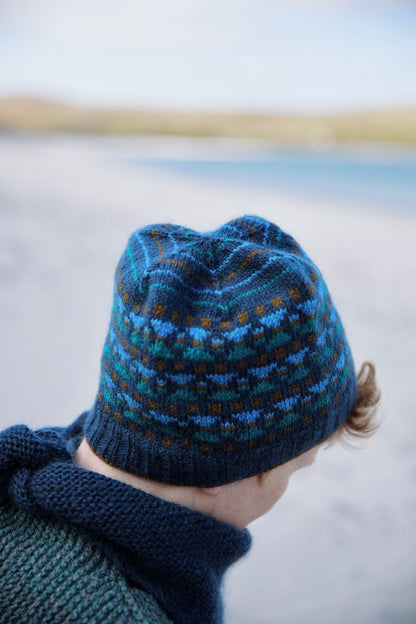 Shetland Shades: Stories in Wool by Gudrun Johnston