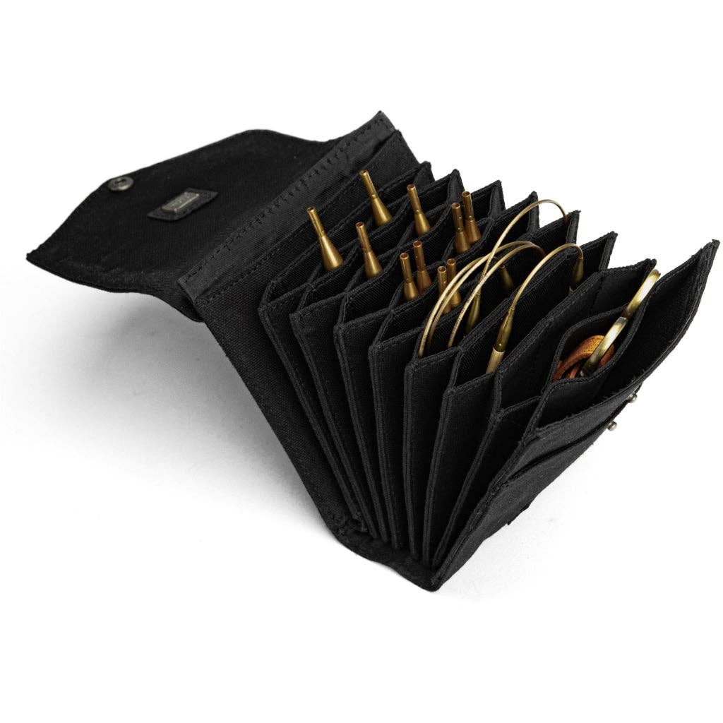 Betina Needle Case