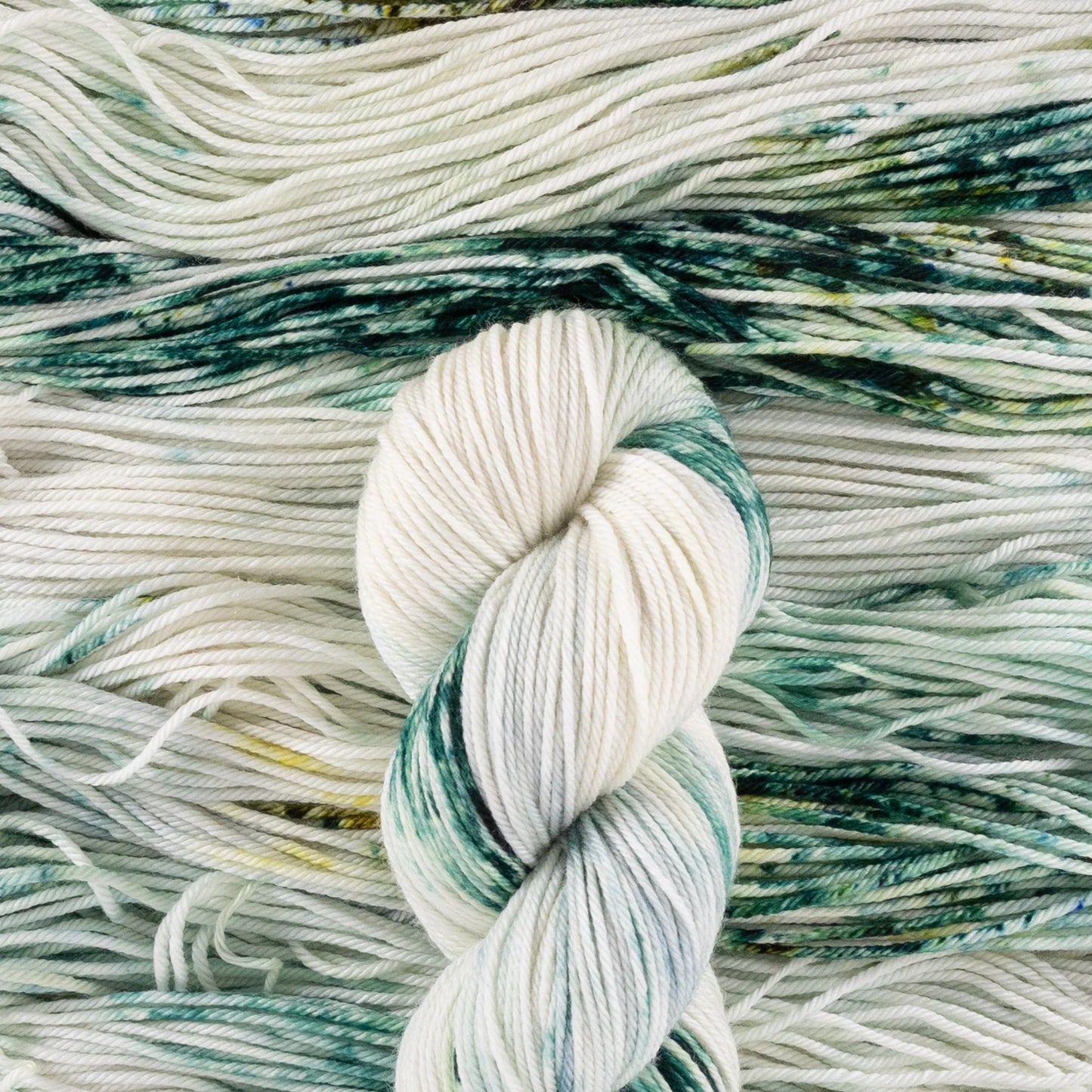 PRIESTESS - Superwash Merino - Ritual Dyes