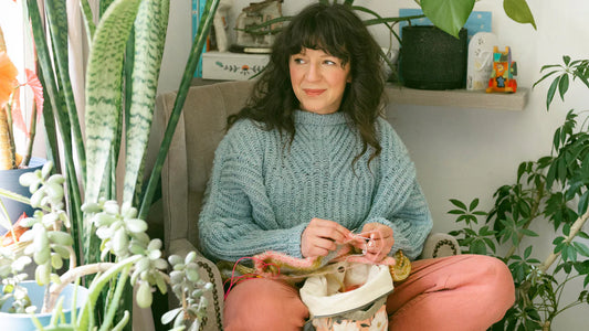 Field Notes: 20 Textured Knits for Everyday Beauty - by Olga Putano