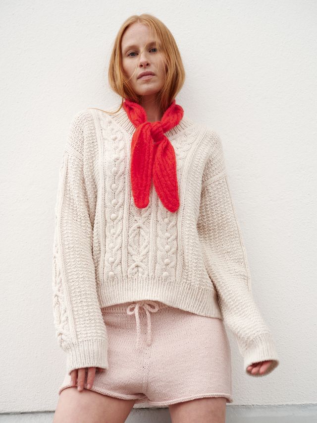 Nordic Chic: Knitting a Modern Wardrobe - Laine